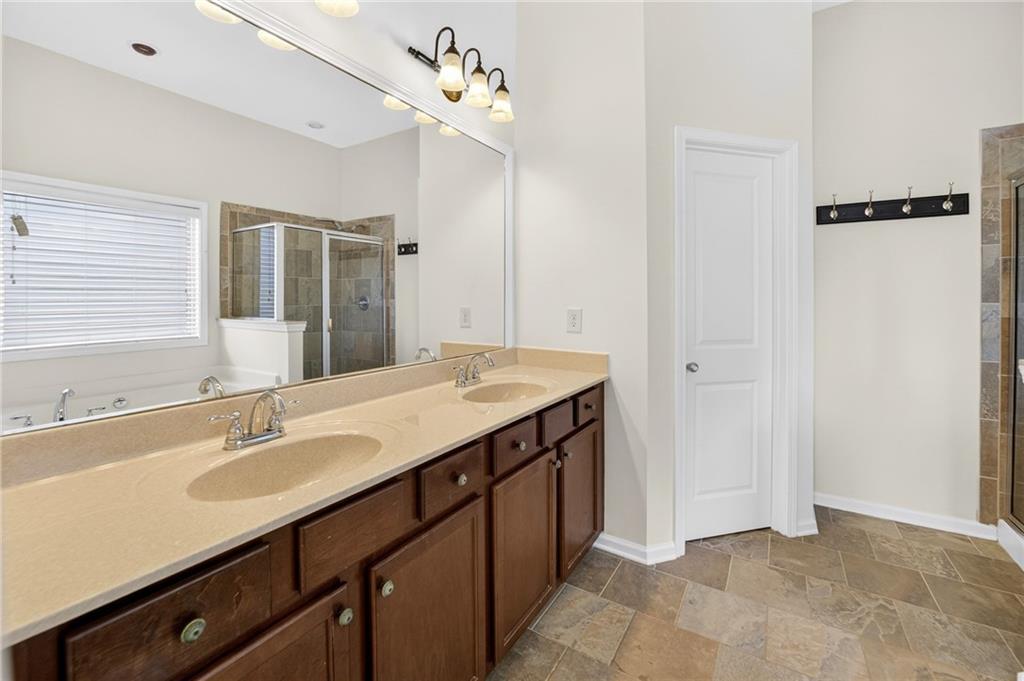 269 Privet Circle Suwanee, GA 30024 - Photo 19 of 48