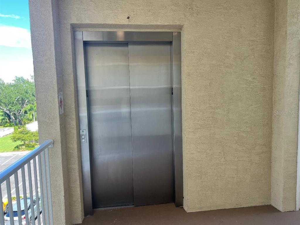 960 Starkey Road, Unit 10305 Largo, FL 33771 - Photo 24 of 27