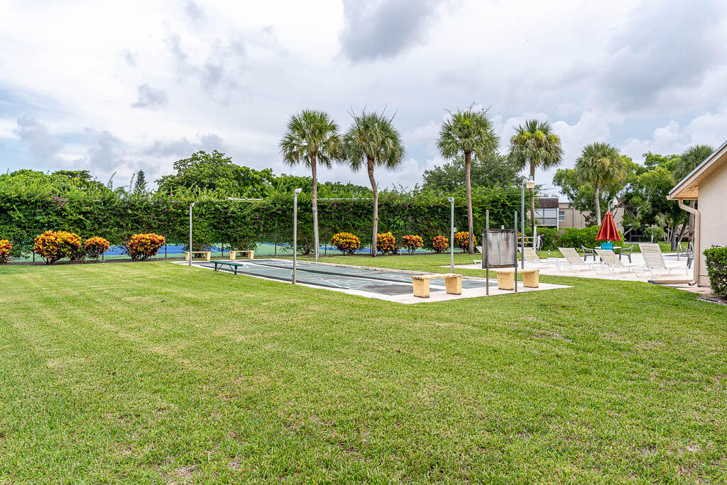 704 Lago Road Delray Beach, FL 33445 - Photo 67 of 67 20240723-704 Lago Dr-0019