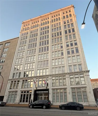 $1,250 | 1501 Locust Street, Unit 503, St. Louis, MO 63103