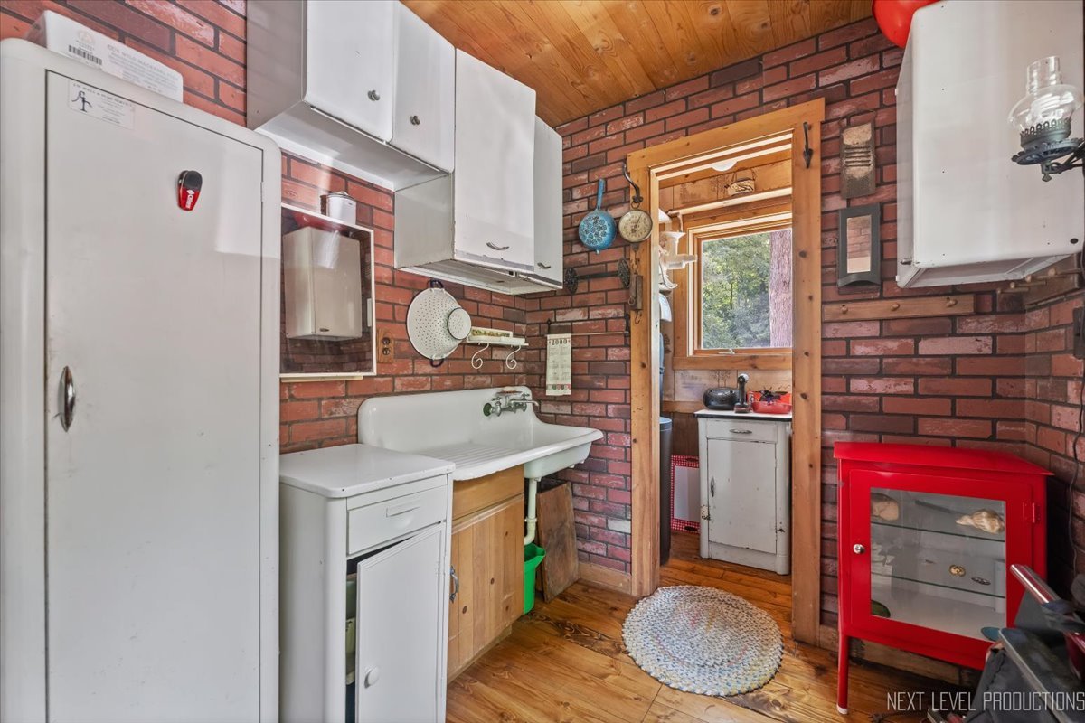 4002 East 1950th Road Sheridan, IL 60551 - Photo 16 of 35 a utility room with dryer and washer