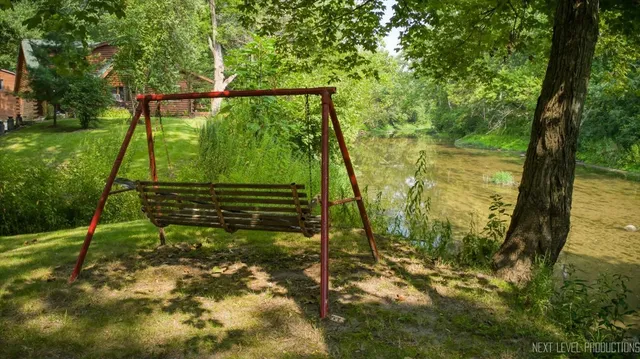 $480,000 | 4002 East 1950th Road, Sheridan, IL 60551