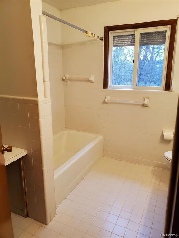 26289 Power Road Farmington Hills, MI 48334 - Photo 49 of 63