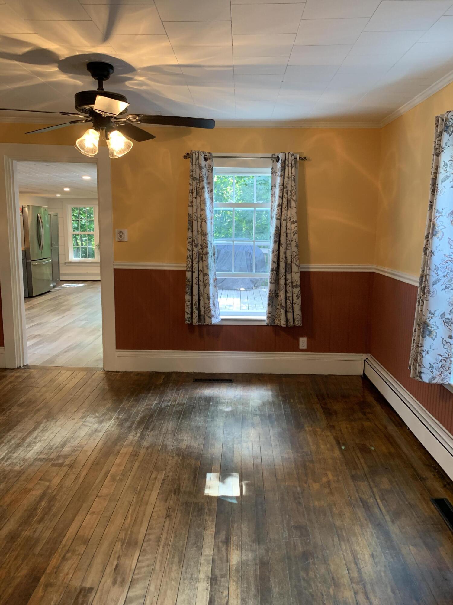 4 Middle Street Hallowell, ME 04347 - Photo 13 of 32 10