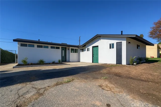 $565,000 | 5548 Elmwood Road, San Bernardino, CA 92404