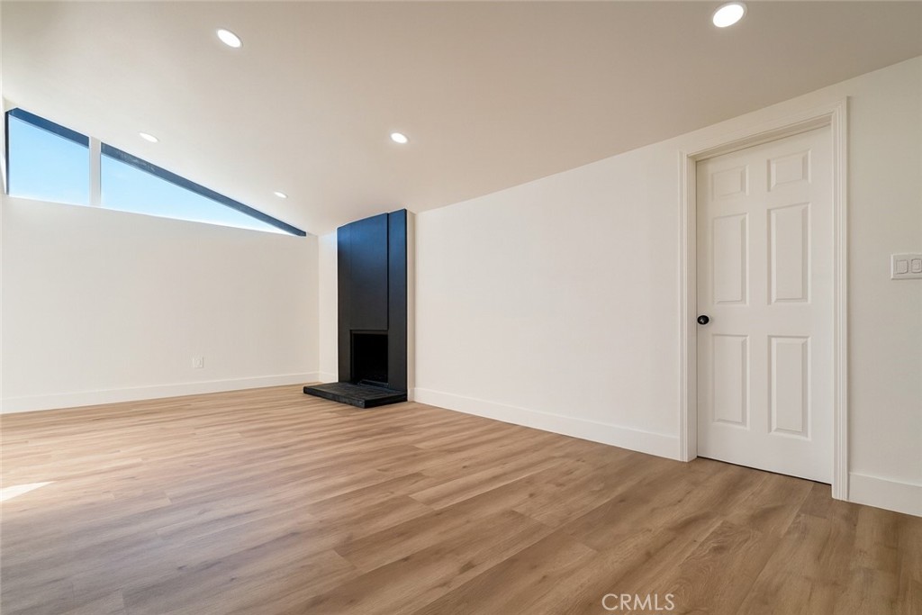 5548 Elmwood Road San Bernardino, CA 92404 - Photo 2 of 16