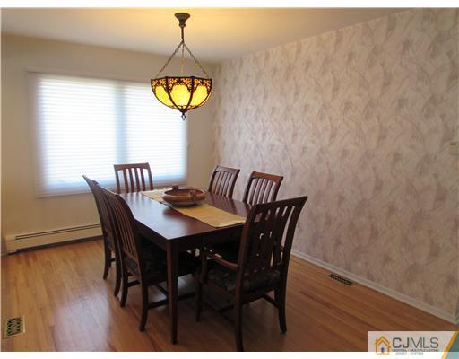 32 Buck Road East Brunswick, NJ 08816 - Photo 13 of 21 Gallery Image 13