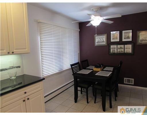 32 Buck Road East Brunswick, NJ 08816 - Photo 16 of 21 Gallery Image 16