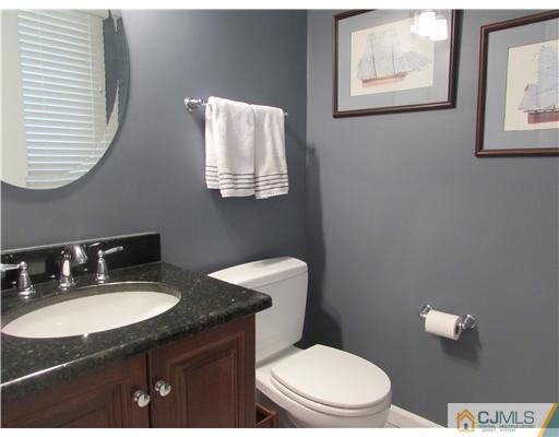 32 Buck Road East Brunswick, NJ 08816 - Photo 8 of 21 Gallery Image 8