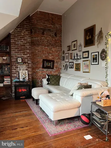 $1,450 | 1304 North Clayton Street, Unit 3, Wilmington, DE 19806