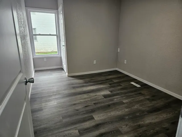 $184,900 | 4070 Sharp Road, Adrian, MI 49221