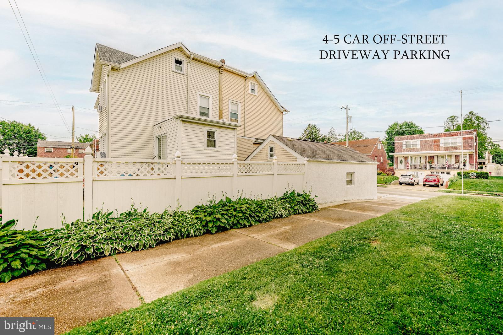7407 Dungan Road Philadelphia, PA 19111 - Photo 38 of 42 Gallery Image 38