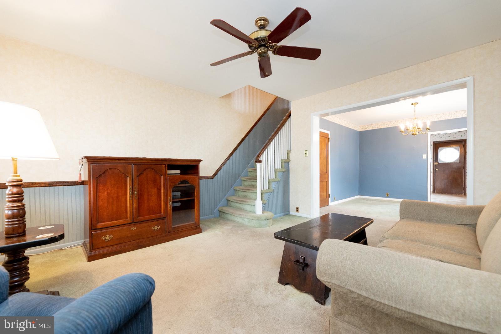 7407 Dungan Road Philadelphia, PA 19111 - Photo 9 of 42 Gallery Image 9