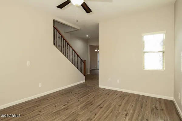 $1,950 | 10324 West Sands Drive, Unit LOT 475, Peoria, AZ 85383