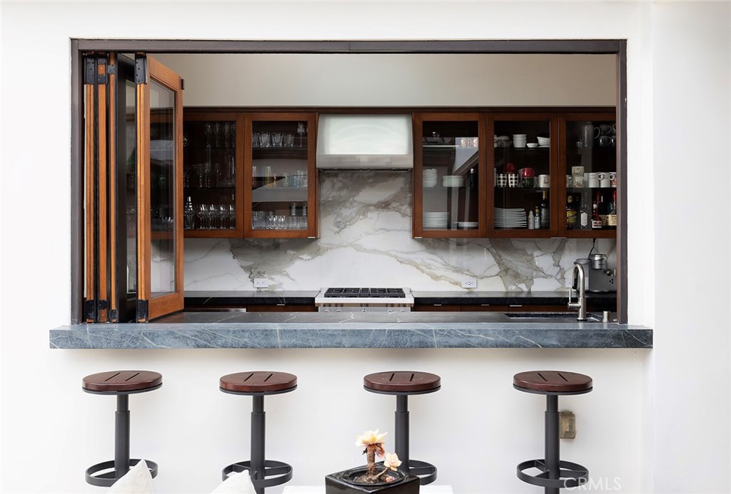 4512 Roxbury Road Corona del Mar, CA 92625 - Photo 12 of 51