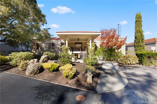 $599,999 | 3117 Terra Granada Drive, Unit 1, Walnut Creek, CA 94595