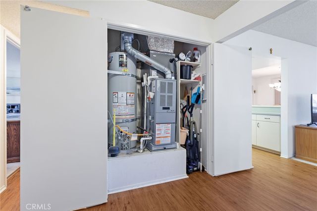 $599,999 | 3117 Terra Granada Drive, Unit 1, Walnut Creek, CA 94595