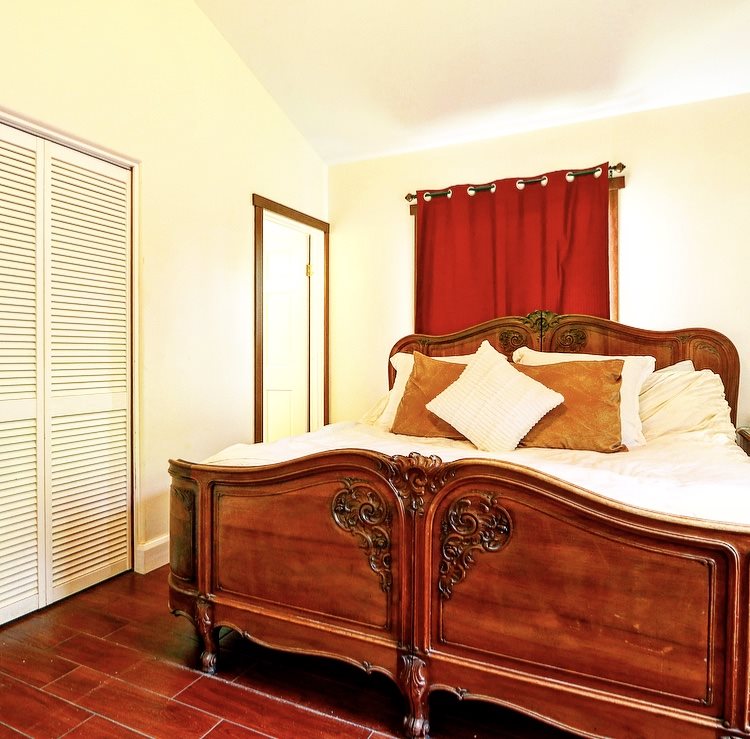 1001 Kauhikoa Road Haiku, HI 96708 - Photo 12 of 30 a utility room with a bed and a dresser