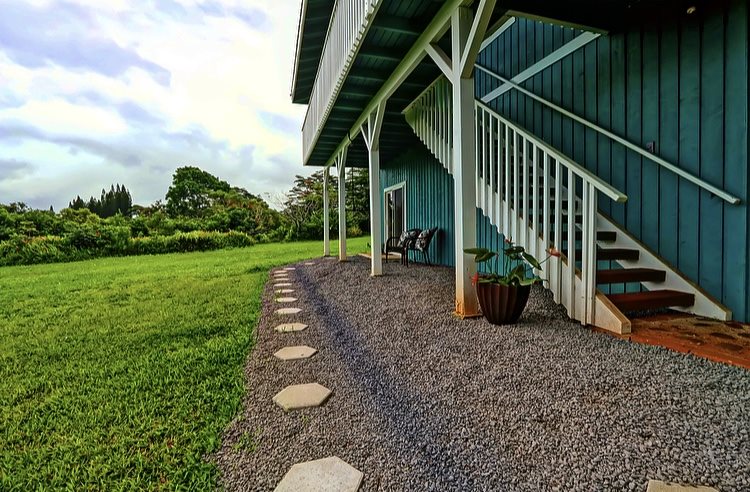 1001 Kauhikoa Road Haiku, HI 96708 - Photo 28 of 30 a view of outdoor space and yard