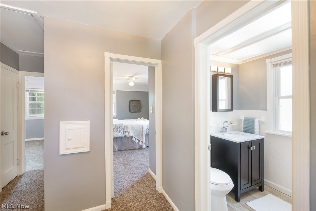 13725 Thraves Road Garfield Heights, OH 44125 - Photo 23 of 35