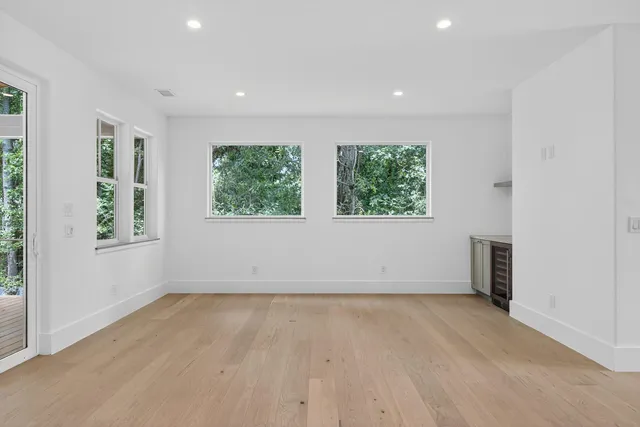 $4,500 | 779 Riverland Drive, Charleston, SC 29412