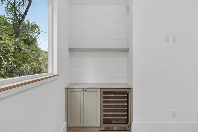 $4,500 | 779 Riverland Drive, Charleston, SC 29412