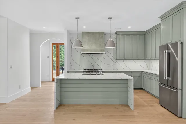 $4,500 | 779 Riverland Drive, Charleston, SC 29412