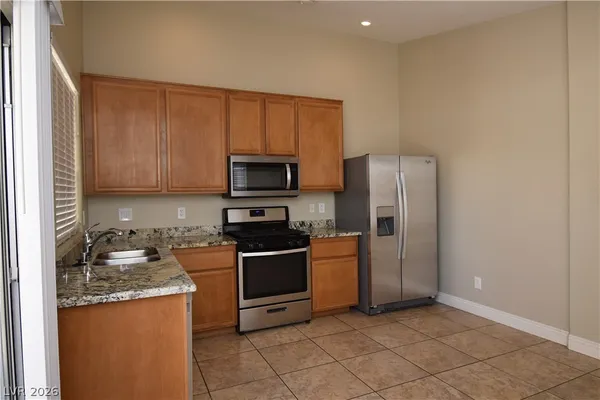 $1,895 | 7860 Nesting Pine Place, Las Vegas, NV 89143