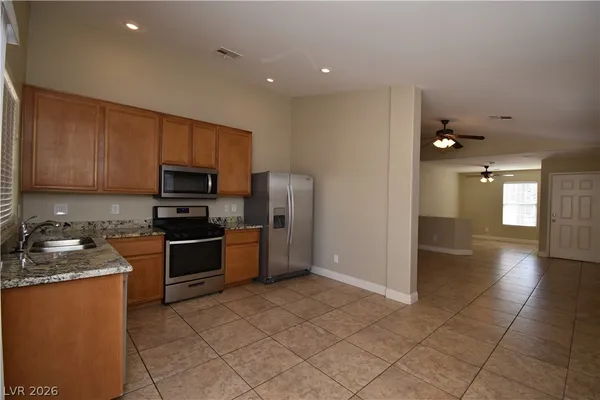 $1,895 | 7860 Nesting Pine Place, Las Vegas, NV 89143