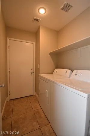 $1,895 | 7860 Nesting Pine Place, Las Vegas, NV 89143