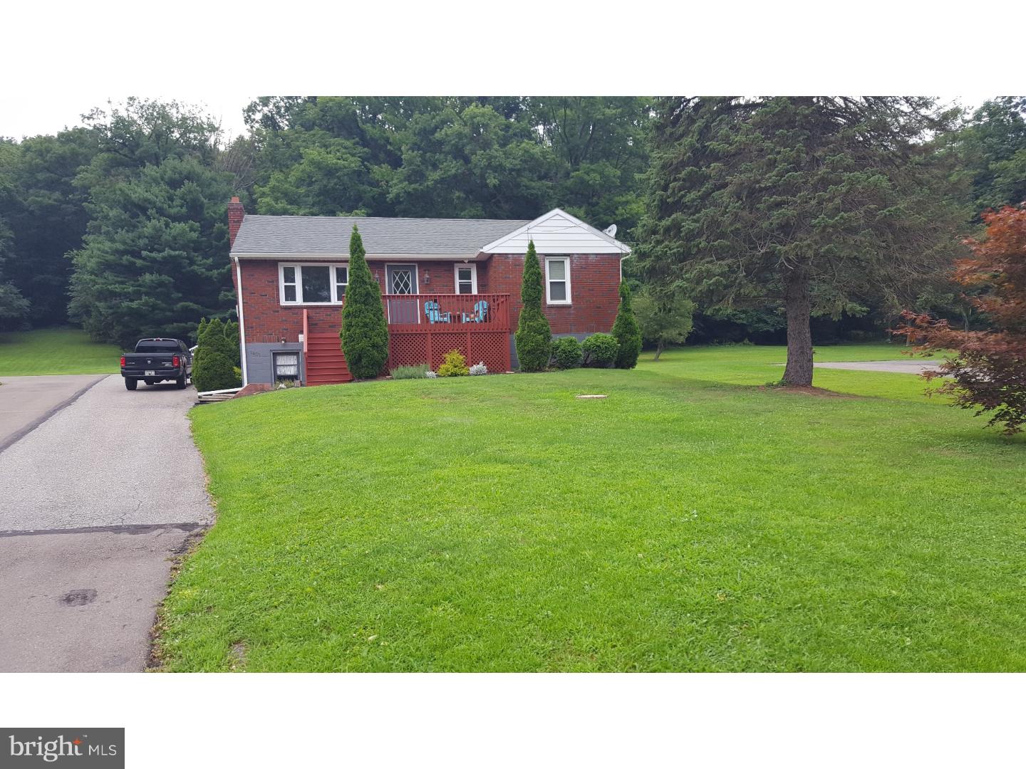 1437 Valley Road Tamaqua, PA 18252 - Photo 1 of 15 Gallery Image 1