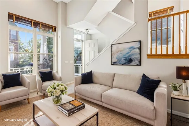 $439,000 | 6135 River Bend Drive, Lisle, IL 60532