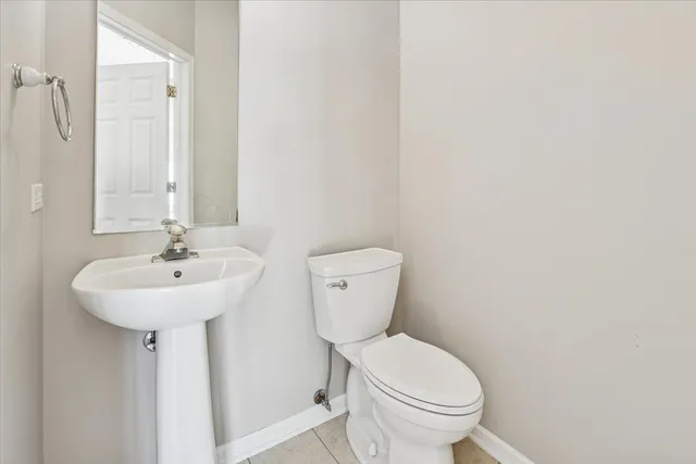 $439,000 | 6135 River Bend Drive, Lisle, IL 60532