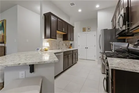 $290,000 | 11537 Woodbluff Drive, Covington, LA 70433