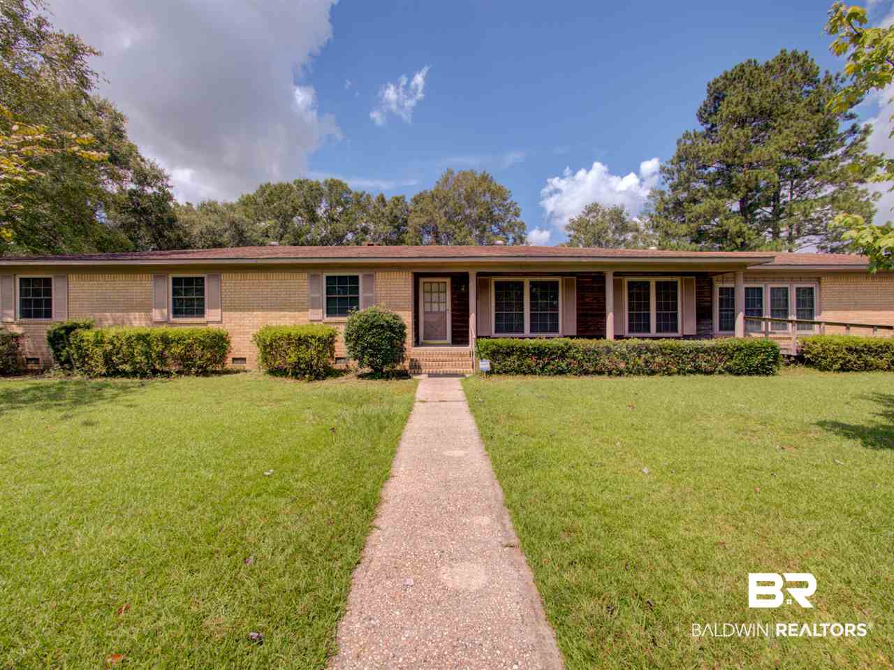 1099 North Cypress Street Loxley, AL 36551 - Photo 1 of 50