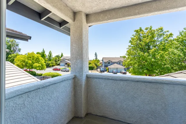 $895,000 | 1088 Burton Drive, Redding, CA 96003