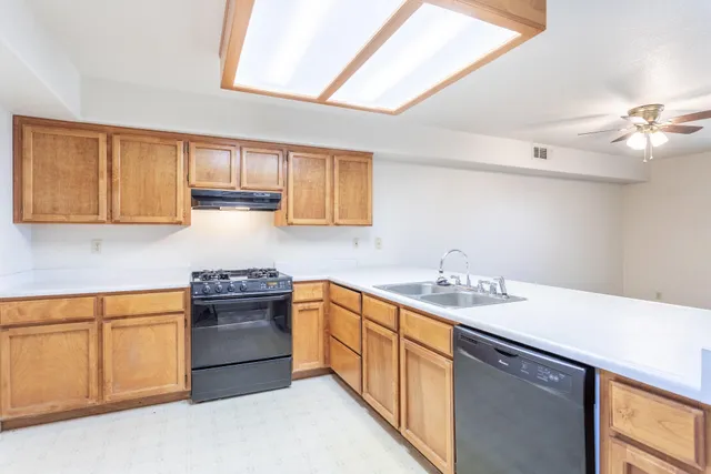 $895,000 | 1088 Burton Drive, Redding, CA 96003