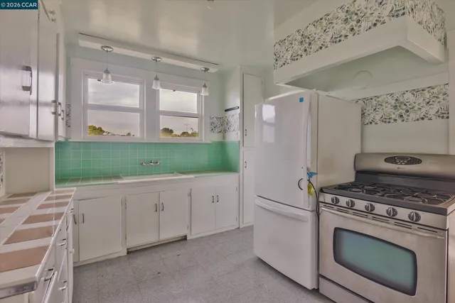 $599,000 | 3750 Angelo Avenue, Oakland, CA 94619