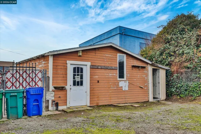 $599,000 | 3750 Angelo Avenue, Oakland, CA 94619