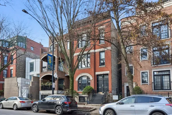$574,900 | 2142 North Racine Avenue, Unit 2, Chicago, IL 60614
