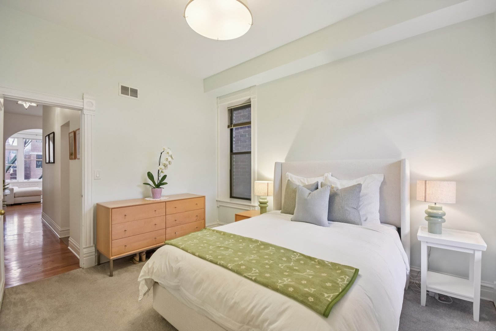 2142 North Racine Avenue, Unit 2 Chicago, IL 60614 - Photo 20 of 31