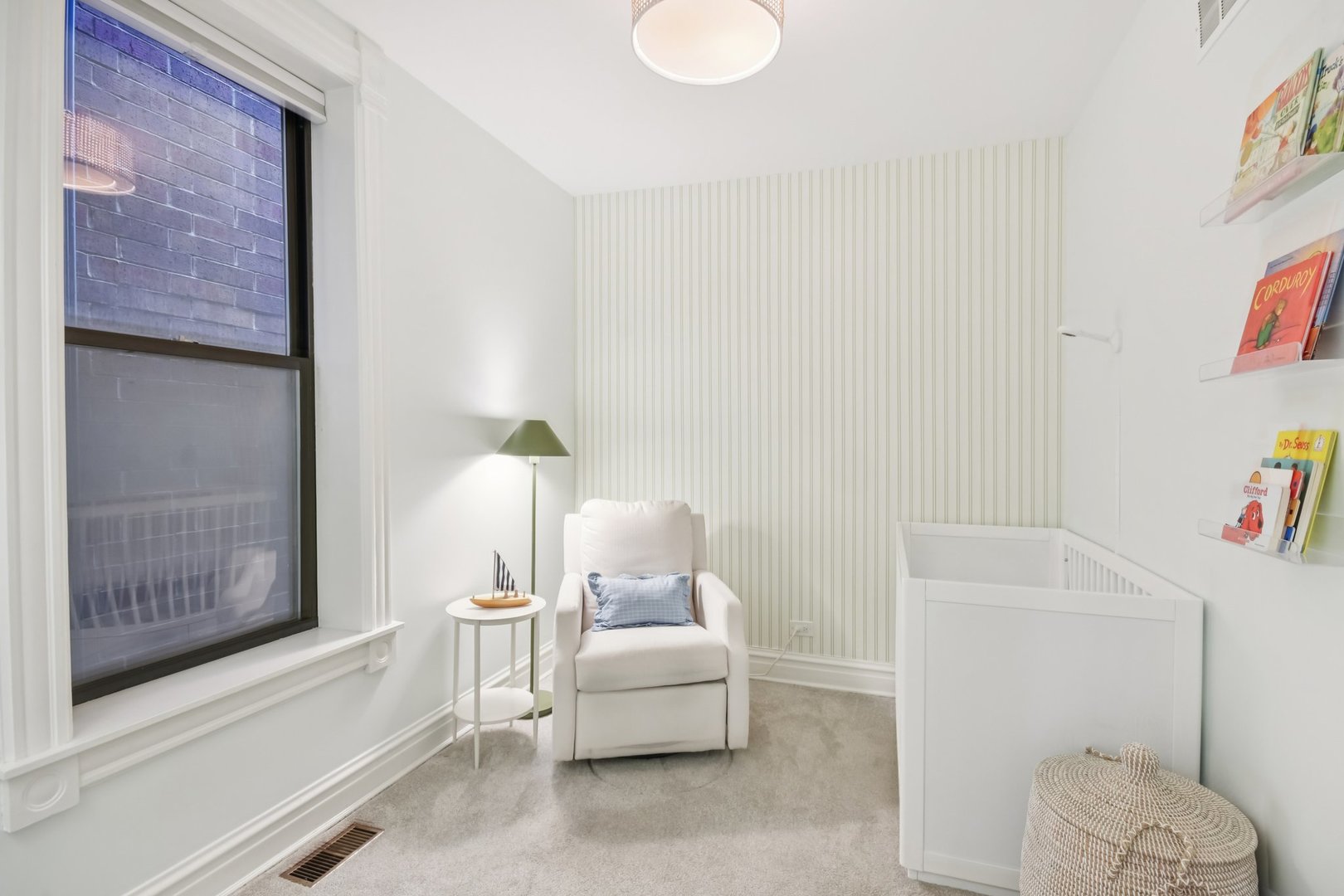 2142 North Racine Avenue, Unit 2 Chicago, IL 60614 - Photo 26 of 31