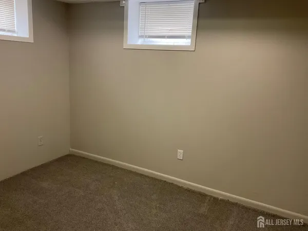 $3,300 | 3092 Bordentown Avenue, Parlin, NJ 08859