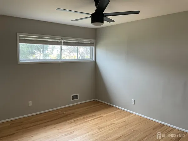 $3,300 | 3092 Bordentown Avenue, Parlin, NJ 08859