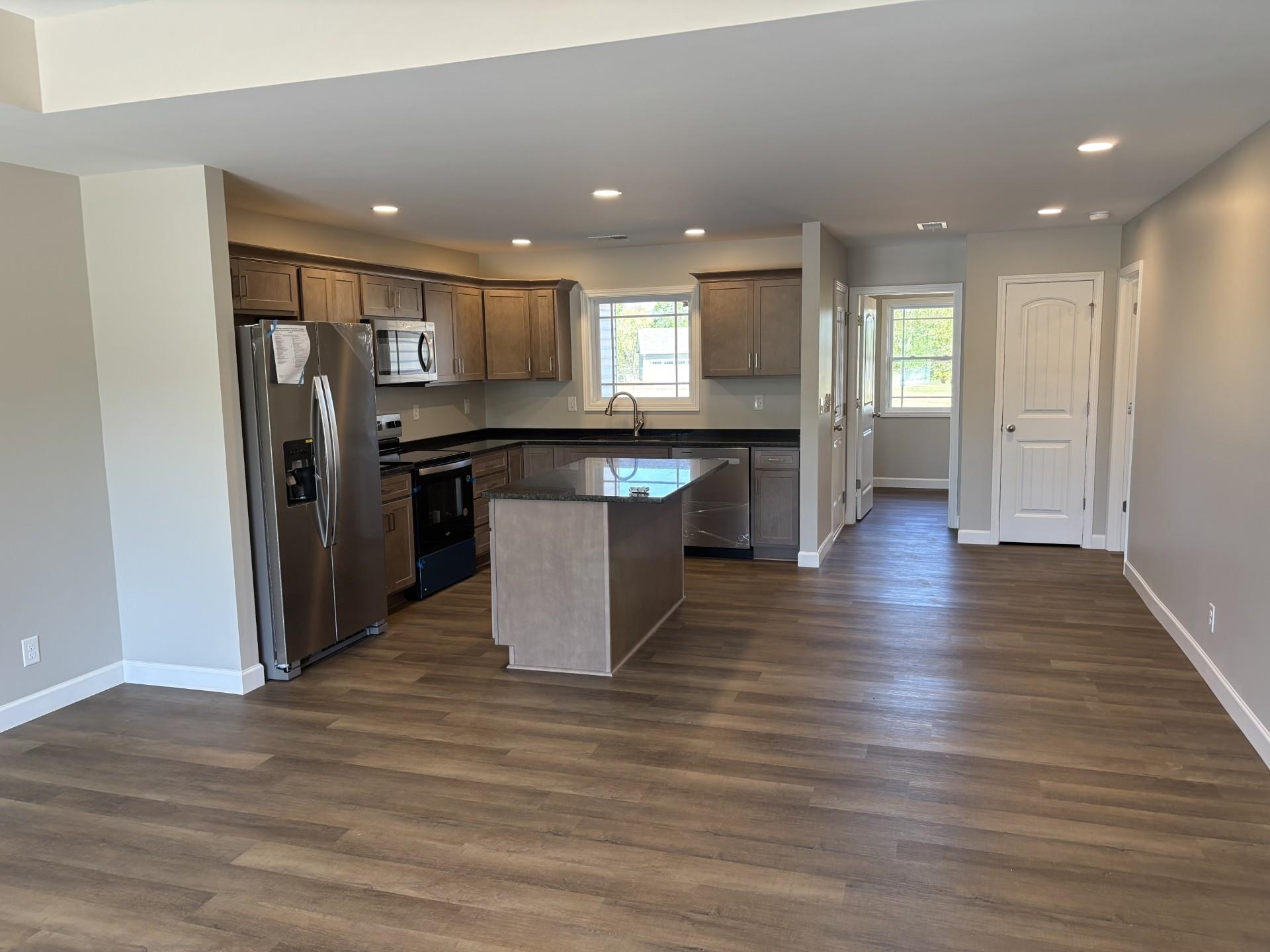 705-709 Green Lake Road Chesnee, SC 29323 - Photo 5 of 16 Gallery Image 5