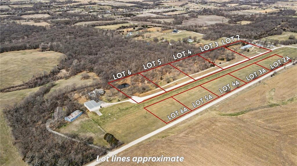 2 Hollingsworth Road Basehor, KS 66007 - Photo 1 of 5