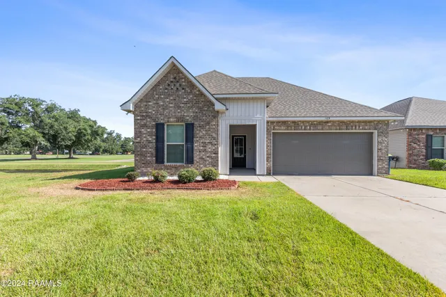 $1,750 | 109 Springsteen Lane, Lafayette, LA 70507