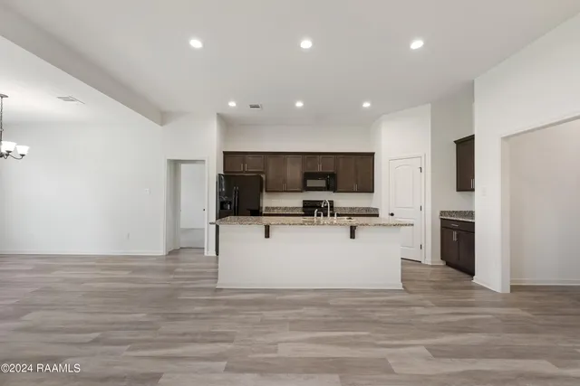 $1,750 | 109 Springsteen Lane, Lafayette, LA 70507