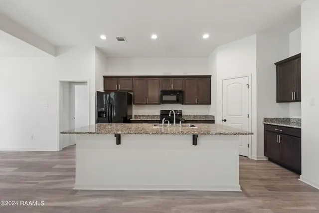 $1,750 | 109 Springsteen Lane, Lafayette, LA 70507