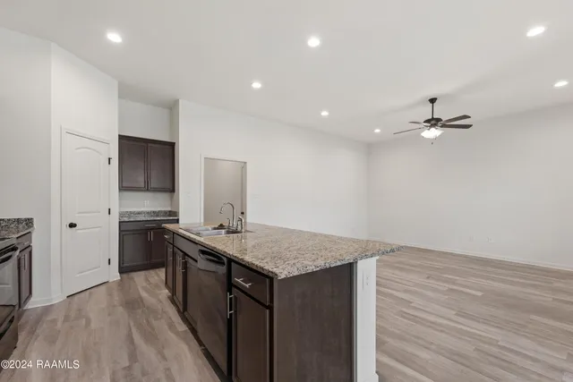 $1,750 | 109 Springsteen Lane, Lafayette, LA 70507